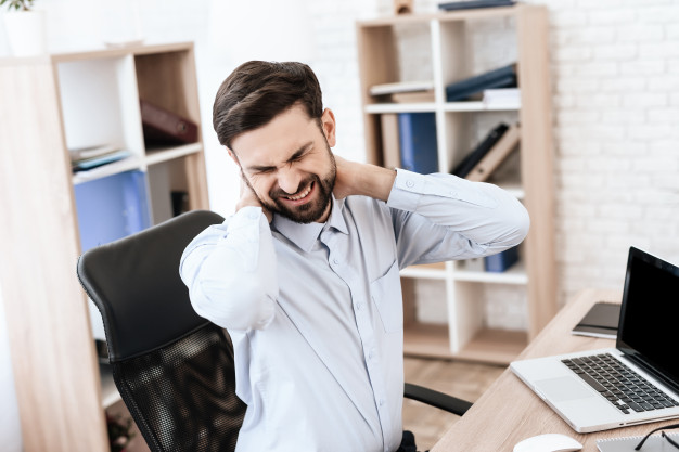 Whiplash Symptoms and Treatment Whiplash Symptoms and Treatment